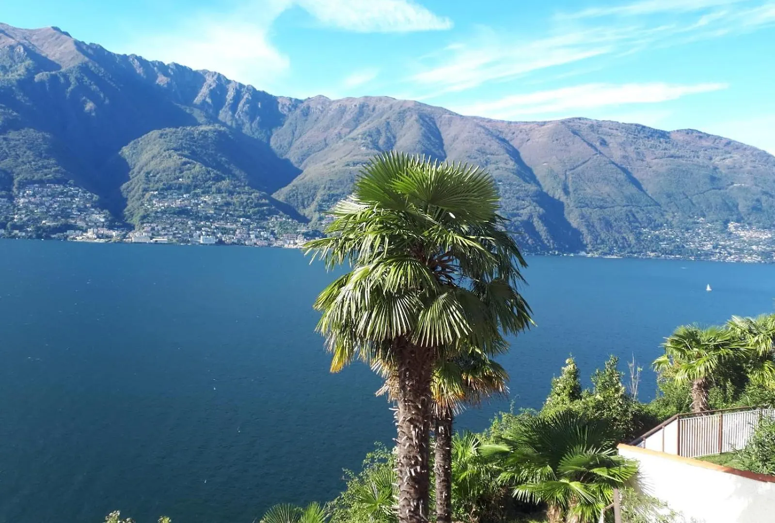 Pino Lago MaggioreCasa Roccia公寓