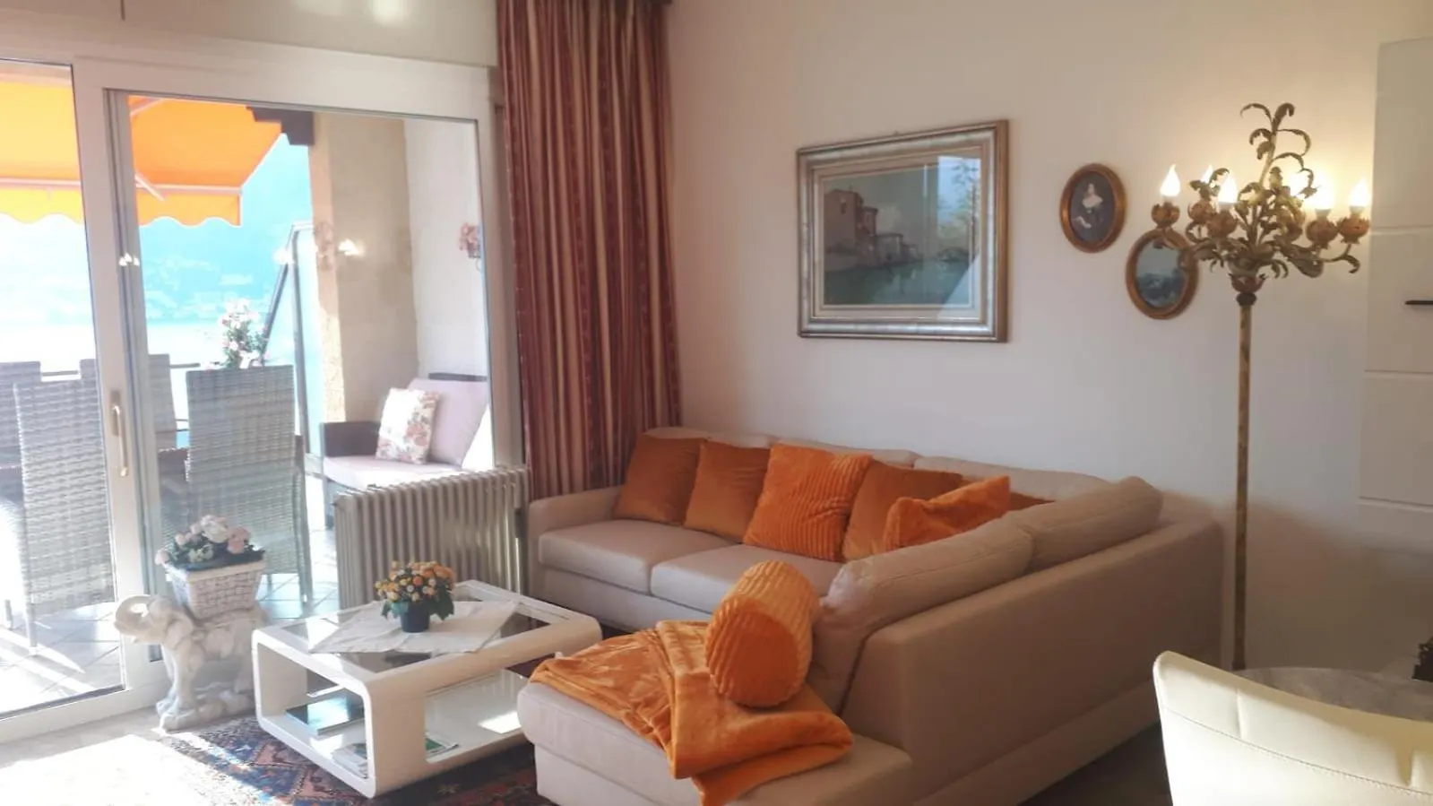 Pino Lago MaggioreCasa Roccia公寓 Pino Lago Maggiore